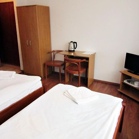 Scsk Brzezno Hostel Γκντανσκ Εξωτερικό φωτογραφία